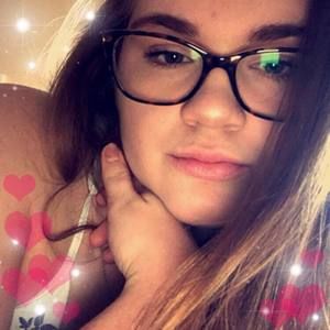 Meet your Posher, Skylar